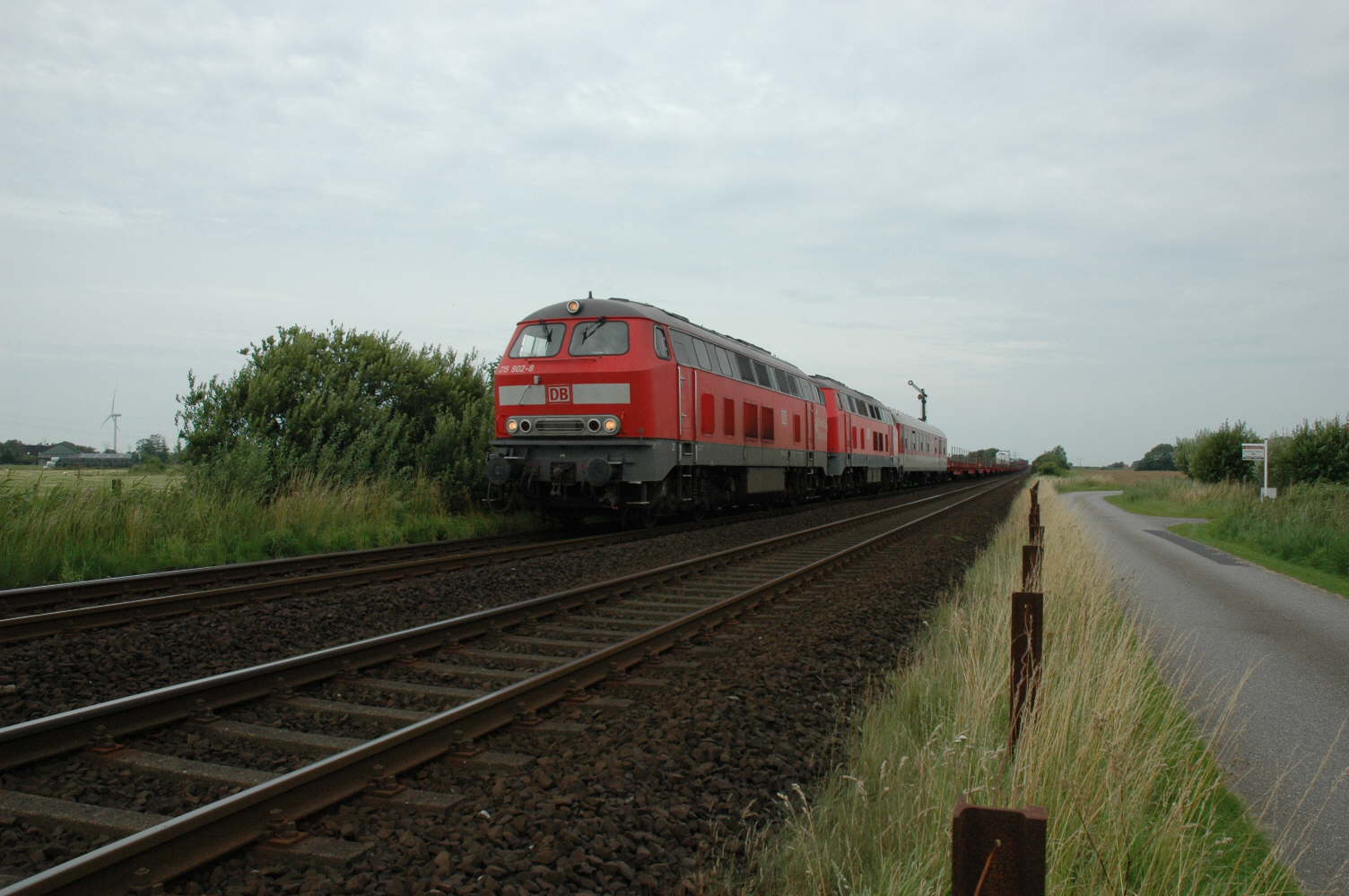 218 902-8 med autotog fra Westerland Sylt