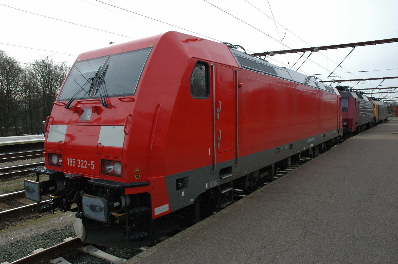 BR 185 322-5 den 20-03--2008